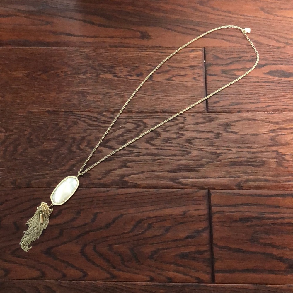 Long Kendra Scott necklace